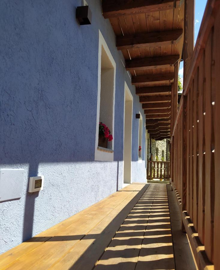Bed and Breakfast Beb Luca76 Avise Exterior foto